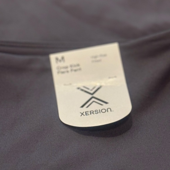 Xersion crop kick flare pant  with pockets - Picture 4 of 4